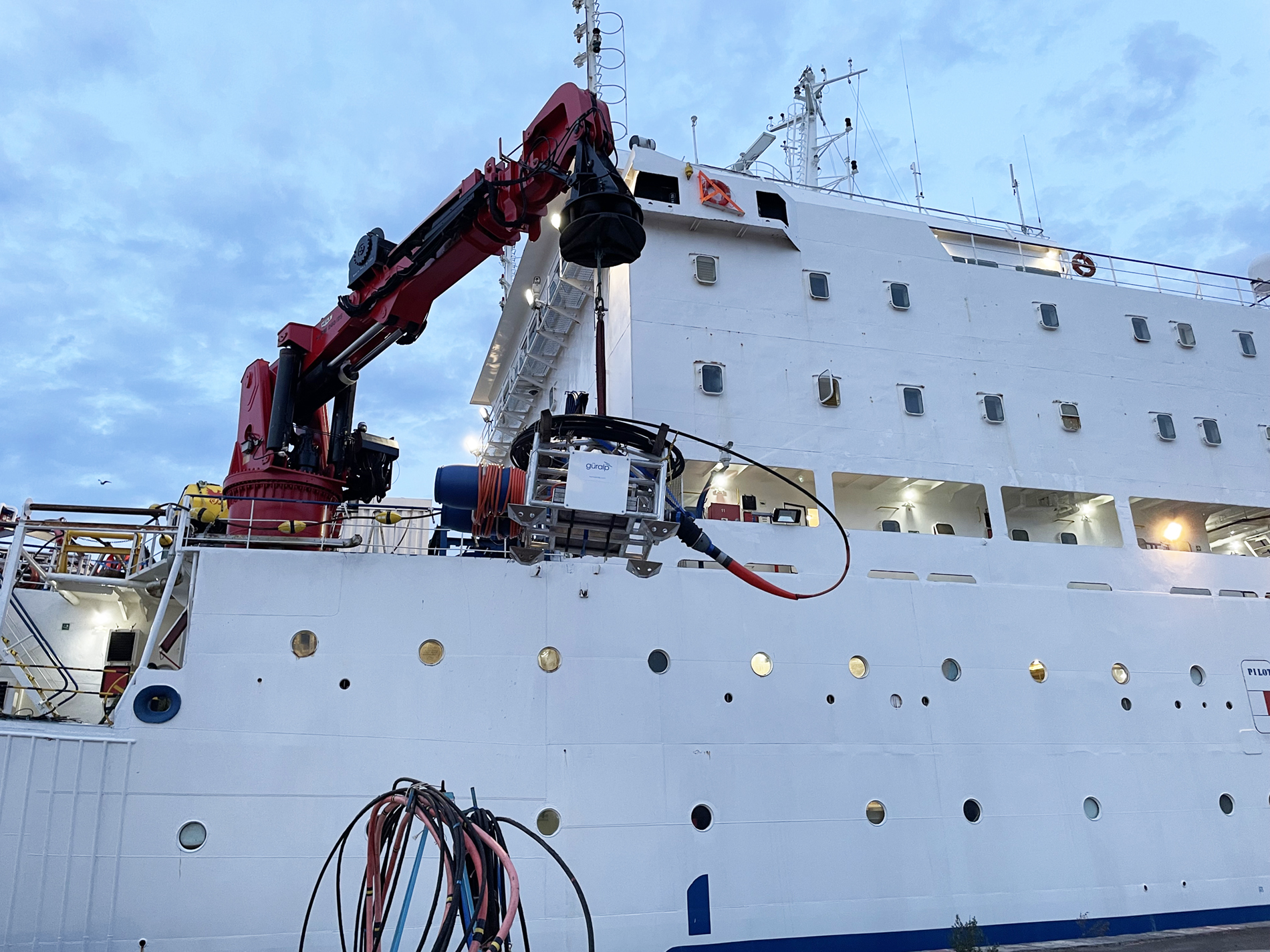 Loading hardware onto the cable laying vessel