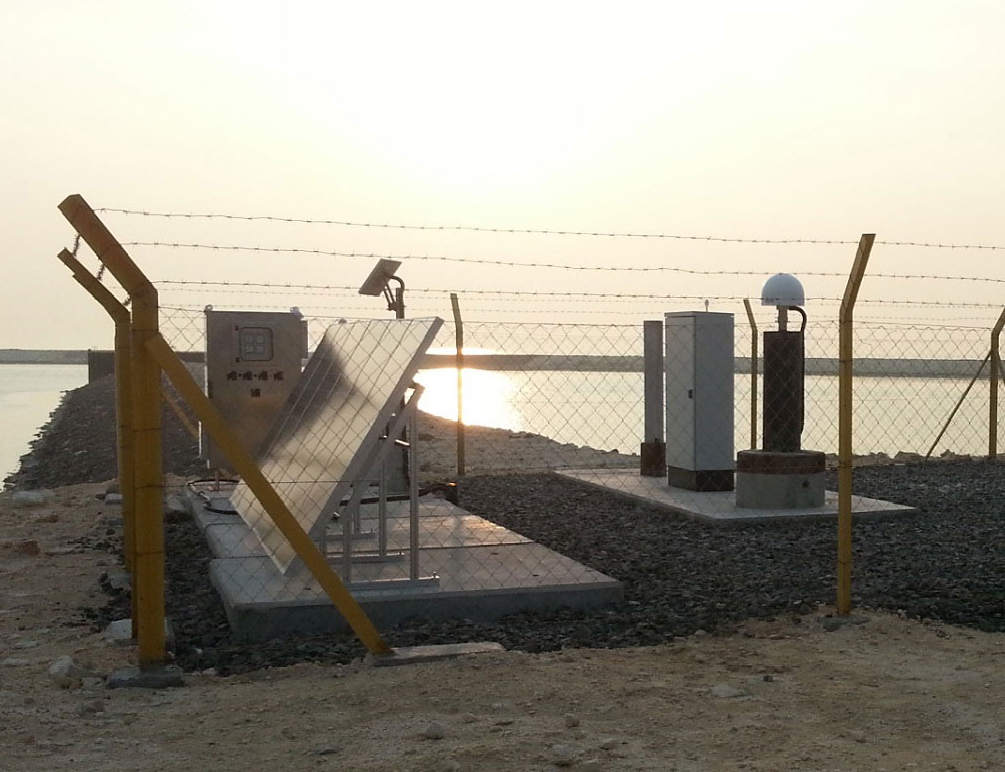 Monitoring oil fields on the Caspian Coast